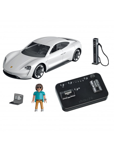 PORSCHE MISSION E,70765