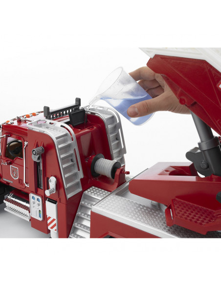 BRUDER - CAMION DE POMPIERI MACK GRANITE CU SCARA, POMPA DE APA