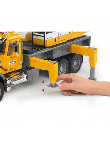 BRUDER - CAMION MACK GRANITE LIEBHERR CU MACARA,BR02818