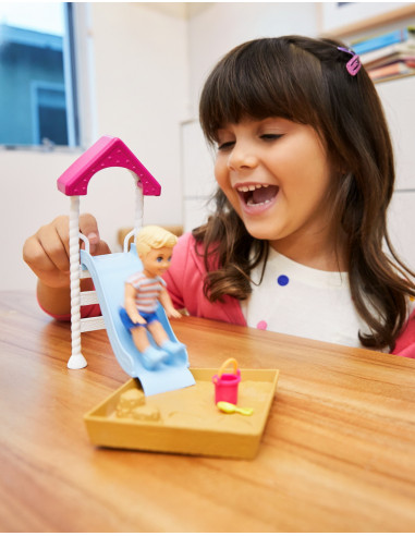 Set Barbie Skipper Babysitters Baietel Cu Loc De