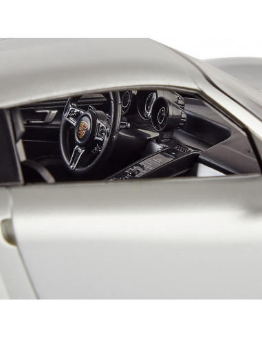Masina Cu Telecomanda Porsche 918 Spyder Argintiu Scara 1 La