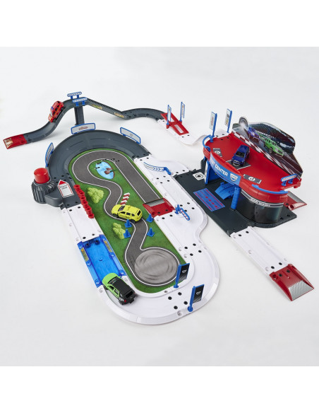 Pista de masini Majorette Creatix Dacia Duster Test Center cu 4