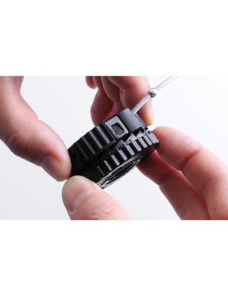 Suport TV de perete fix cu fir Multibrackets MB-5040, diagonale