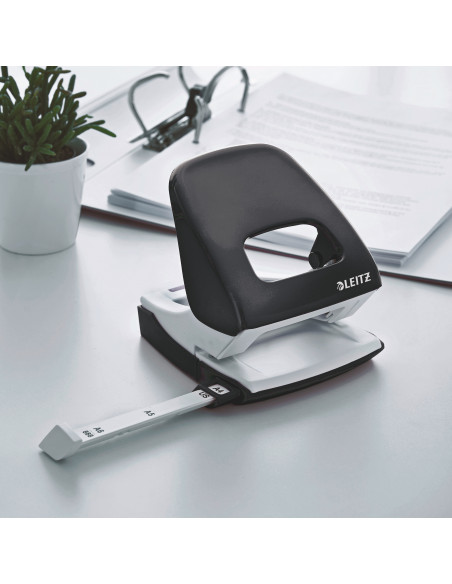 PERFORATOR 30 COLI MODEL 5008 METALIC NEGRU LEITZ,LZ50081095