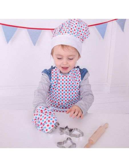 Set sortulet si accesorii alb cu buline,BJ633