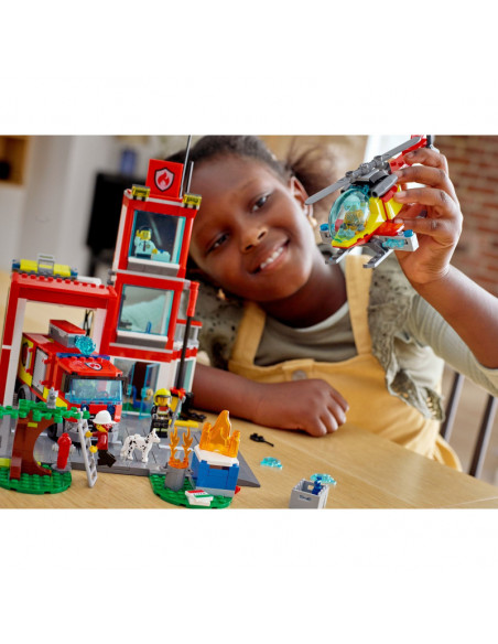 Lego City Statia De Pompieri 60320,60320