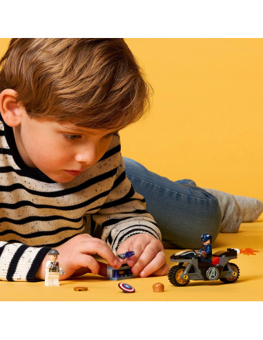 Lego Super Heroes Infruntarea Dintre Captain America Si Hydra