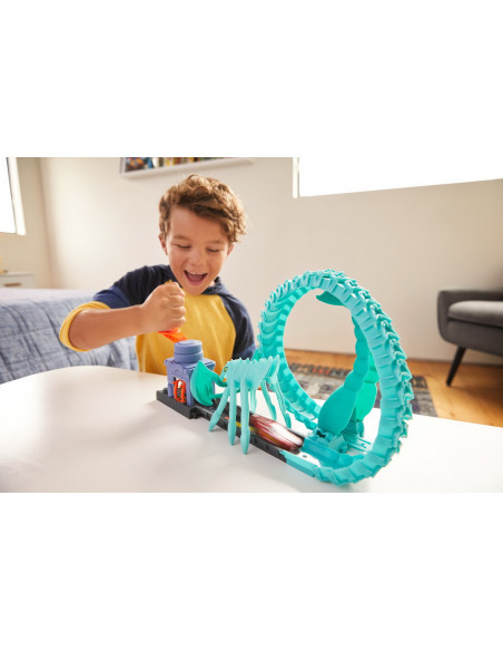 Hot Wheels City Cursa Cu Obstacol Atacul