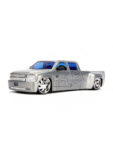 Macheta Metalica Chevy Silverado 1999 Scara 1 La 24,253745016