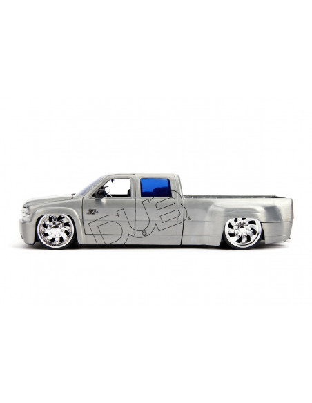 Macheta Metalica Chevy Silverado 1999 Scara 1 La 24,253745016