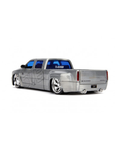 Macheta Metalica Chevy Silverado 1999 Scara 1 La 24,253745016