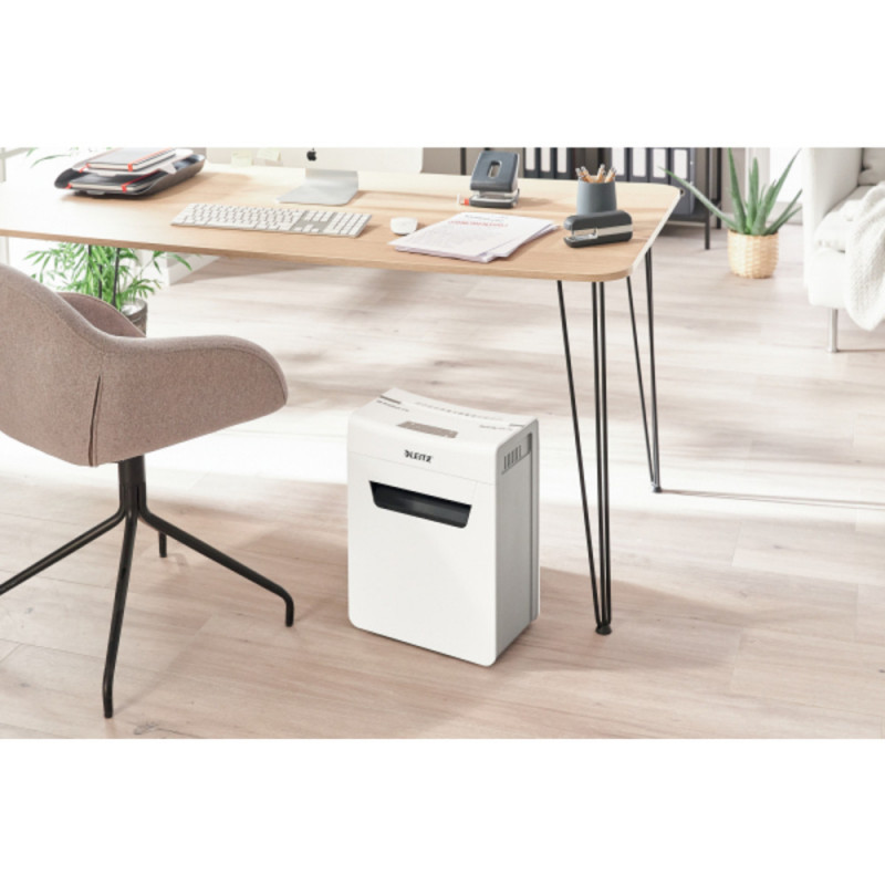 Distrugator documente manual LEITZ IQ Protect 4M, P5, micro-cut