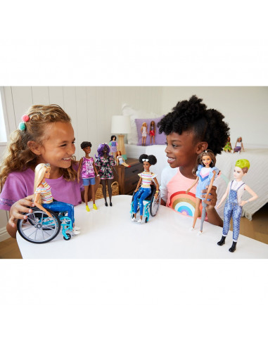 Papusa Barbie by Mattel Fashionistas papusa in scaun cu rotile