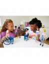 Papusa Barbie by Mattel Fashionistas papusa in scaun cu rotile