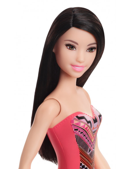 Papusa Barbie Bruneta Cu Costum De Baie Cu Modele