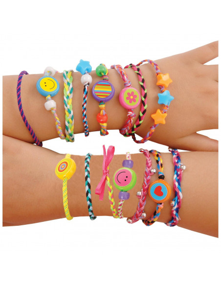 Friendship Bracelets,1004393