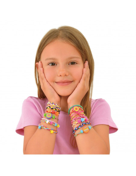 Friendship Bracelets,1004393