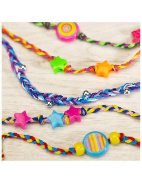 Friendship Bracelets,1004393