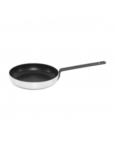 "PROFESSIONAL FRYING PAN 20x4.5 CM. Material: pressed aluminum 2