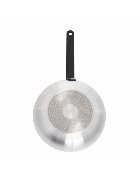 "PROFESSIONAL FRYING PAN 20x4.5 CM. Material: pressed aluminum "PROFESSIONAL FRYING PAN 20x4.5 CM. Material: pressed aluminum