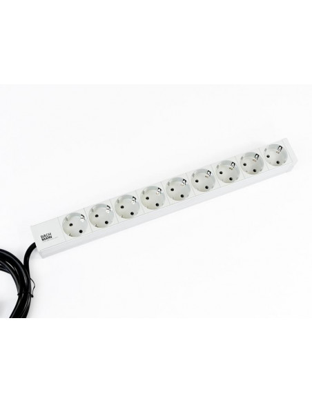 PDU BACHMANN, 1U pt. rack 19 inch, 9 prize Schuko, intrare