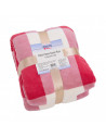 Patura fleece cu blanita model Carouri Rosii 150x200