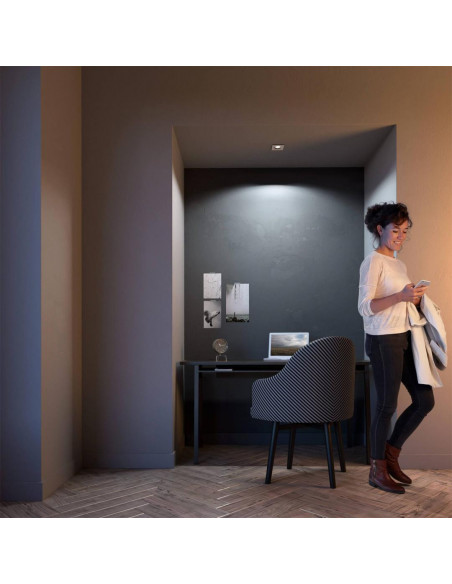 Spot inteligent LED Philips Hue MILLISKIN, patrat, GU10, 5.5W