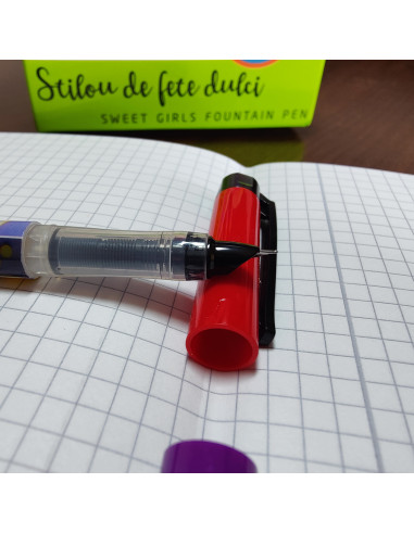 Stilou ECADA de fete dulci cu penita ascunsa 93106F,93106F