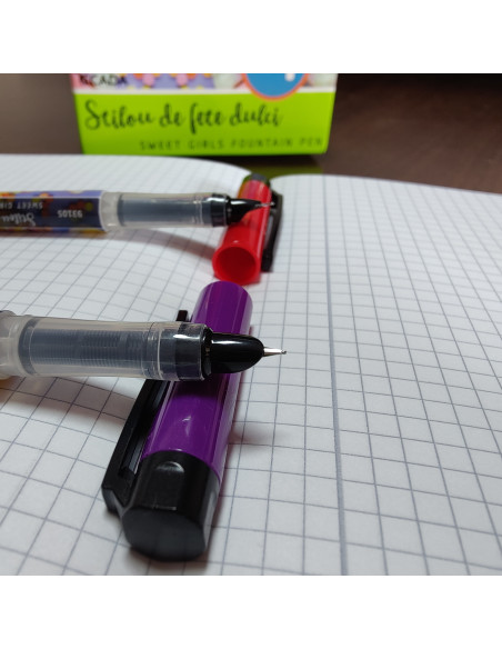 Stilou ECADA de fete dulci cu penita ascunsa 93106F,93106F