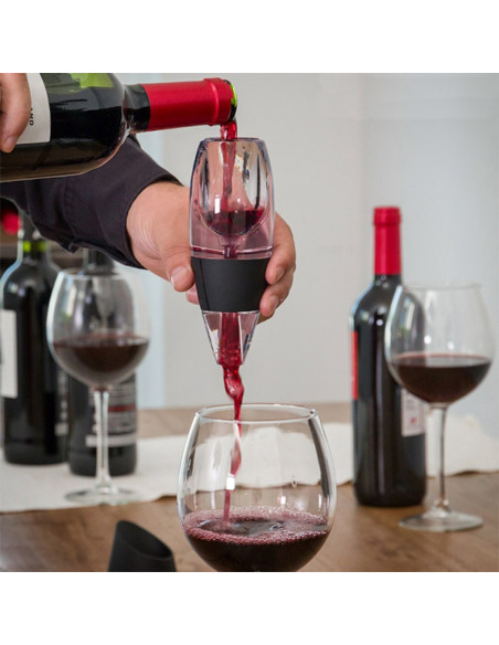 Decantor pentru maximizarea gustului si proprietatile