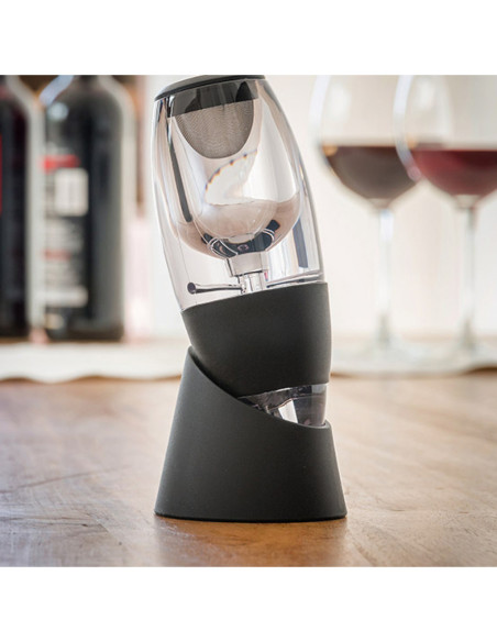 Decantor pentru maximizarea gustului si proprietatile