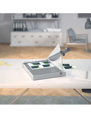 GHILOTINA CU PARGHIE HOME OFFICE PRECISION A4 10COLI GHILOTINA CU PARGHIE HOME OFFICE PRECISION A4 10COLI