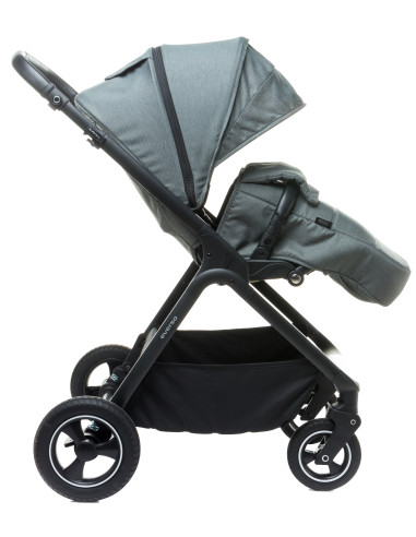 4BABY-958029,Carucior reversibil cu roti de cauciuc (max. 22 Kg) 4Baby EVERSO Negru