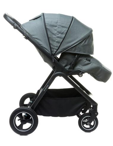 4BABY-958029,Carucior reversibil cu roti de cauciuc (max. 22 Kg) 4Baby EVERSO Negru
