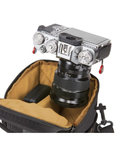 GEANTA pt. camera DSLR, CASE LOGIC, buzunar frontal | buzunar