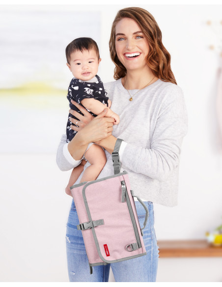 Skip Hop Statie de schimbat - Pronto Signature Pink