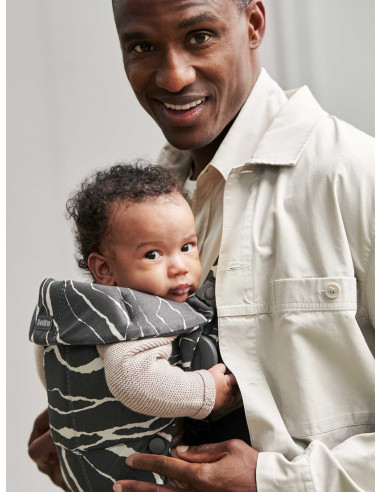BabyBjorn - Marsupiu anatomic cu multiple pozitii de purtare