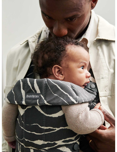 BabyBjorn - Marsupiu anatomic cu multiple pozitii de purtare