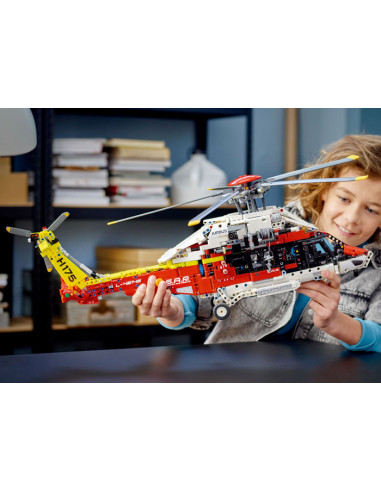 LEGO Technic, Elicopter Airbus H175, 42145, 2001 piese,42145