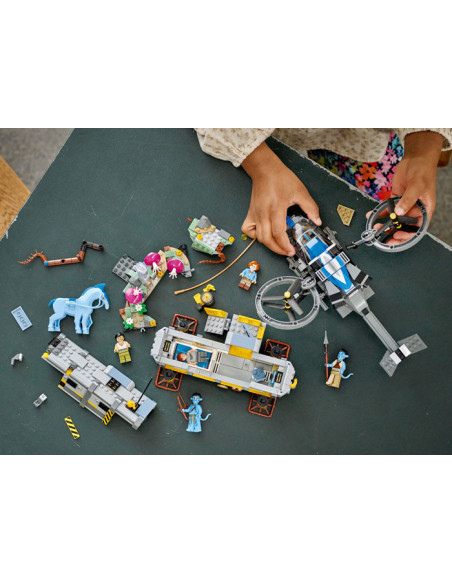 LEGO Disney, Muntii plutitori: Zona 26 si RDA Samson, 75573