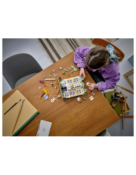 LEGO Friends, Scoala de Arta a Emmei, 41711, 844 piese,41711