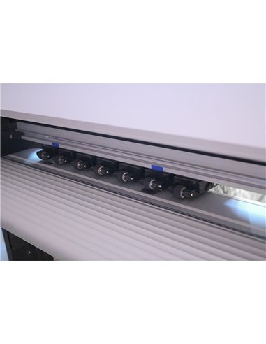 Cutter plotter MY CUT CY630 cu optiune AUTOMATA de taiere pe contur si nivel de zgomot redus Cutter plotter MY CUT CY630 cu optiune AUTOMATA de taiere pe contur si nivel de zgomot redus