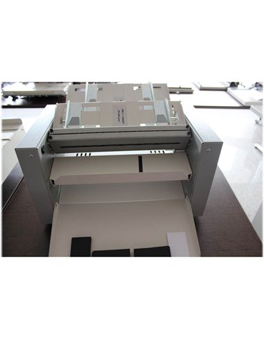 Aparat de taiat carti de vizita CYKLOS CS 325 SMART