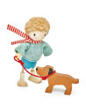 Figurine din lemn - D-ul Goodwood si cainele,ROB-TL8143