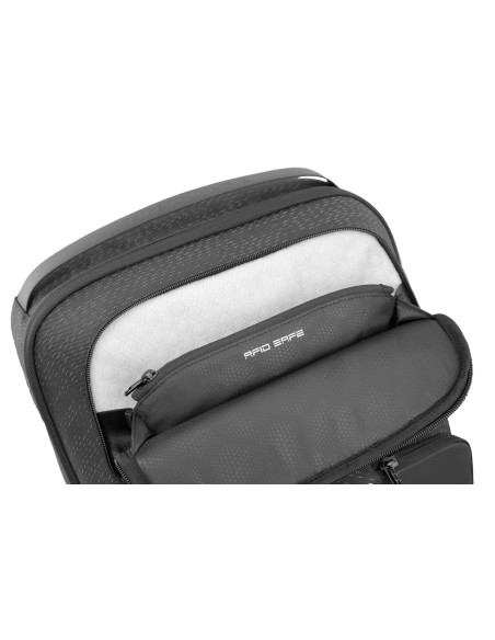 Alienware Horizon Utility Backpack - AW523P, Notebook Compatibility  Fits most laptops with screen sizes up to 17" (Max laptop d