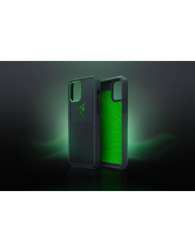 Husa Razer Arctech Pro Black iPhone 12,RC21-0145PB18-R3M1