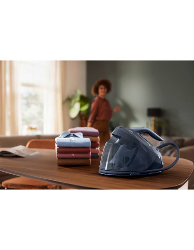 Statie de calcat cu abur, cu boiler, Philips PerfectCare seria 7000, talpă SteamGlide Advanced, presiune max. 7.5 bari, abur 120
