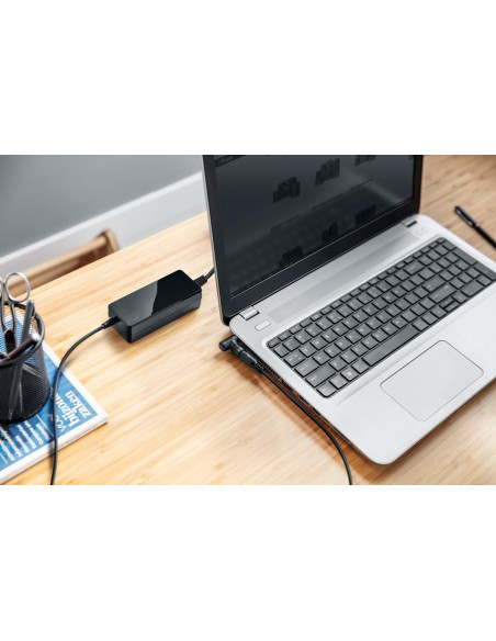 ALIMENTATOR Notebook Trust la retea, compatibil universal