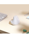 LOGITECH Lift for Mac Vertical Ergonomic Mouse - OFF-WHITE PALE GREY - 2.4GHZ BT - EMEA - ON+OFFLINE,B2C,MAC "910-006477" (inclu