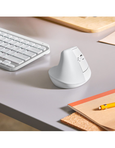 LOGITECH Lift Vertical Ergonomic Mouse - OFF-WHITE PALE GREY - 2.4GHZ BT - EMEA - ON+OFFLINE,B2C "910-006475" (include TV 0.18le LOGITECH Lift Vertical Ergonomic Mouse - OFF-WHITE PALE GREY - 2.4GHZ BT - EMEA - ON+OFFLINE,B2C "910-006475" (include TV 0.18le